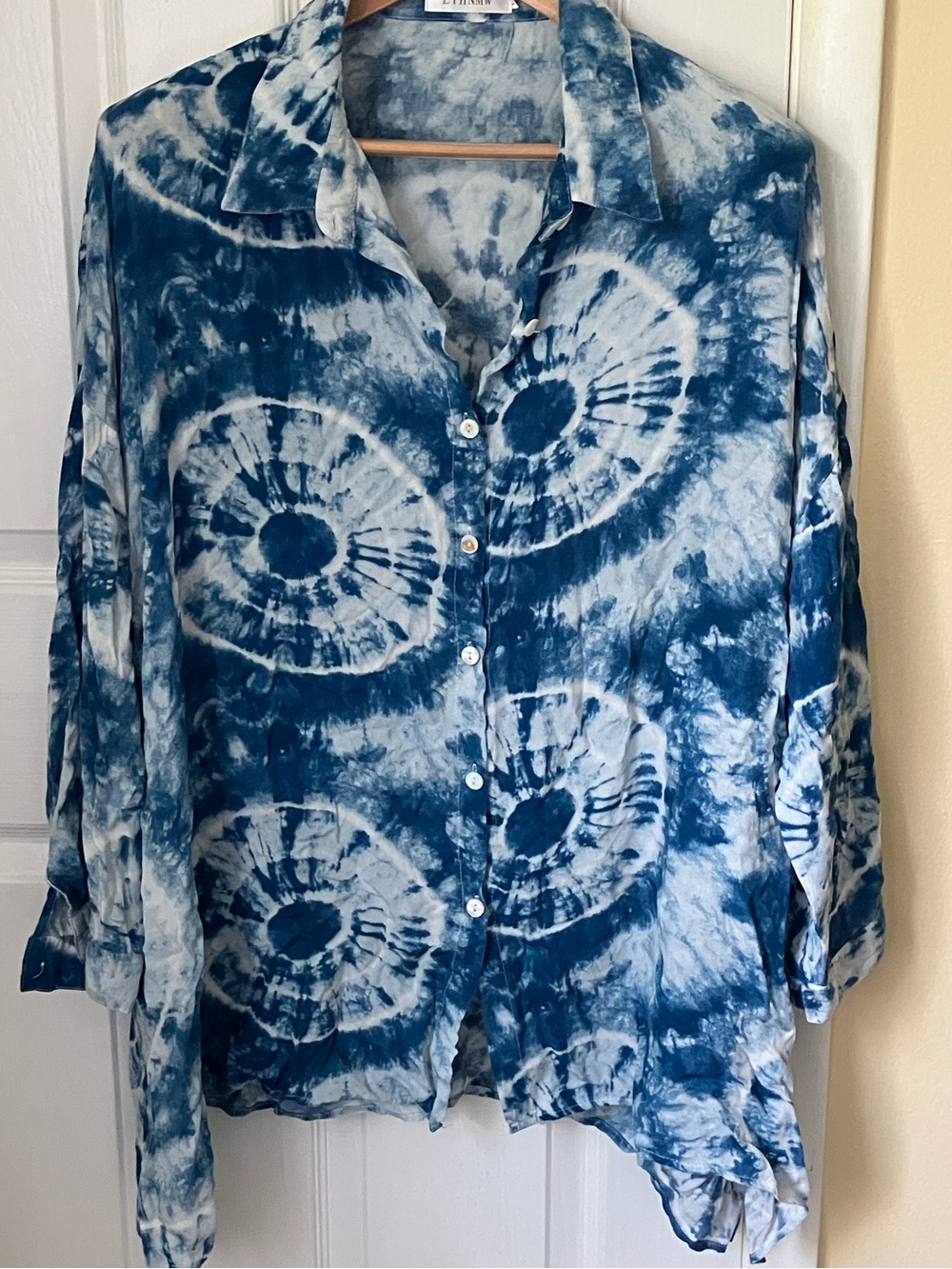 Women's Blue Tie-Dye Button-Down Shirt